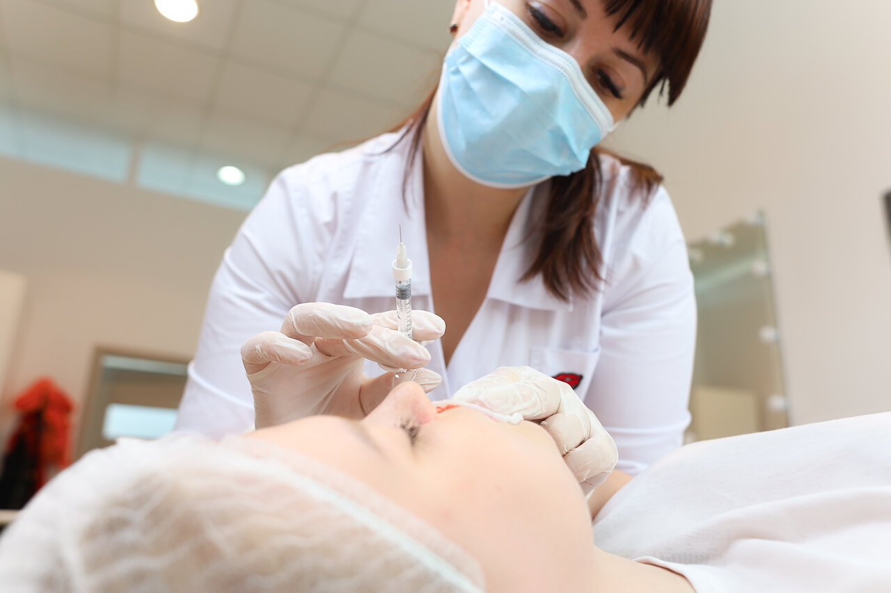 Advancing Your Career with the Advanced Diploma of Cosmetic Dermal Science 52850WA