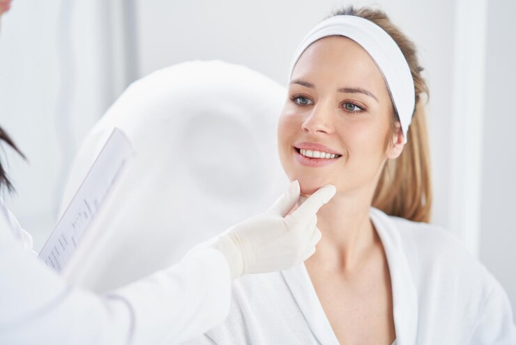 Expand Your Medical Aesthetics Horizons: Getting an Advanced Diploma of Cosmetic Dermal Science