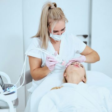 Dermal Science vs. Cosmetic Nursing: Which Course is Best for Your Career?